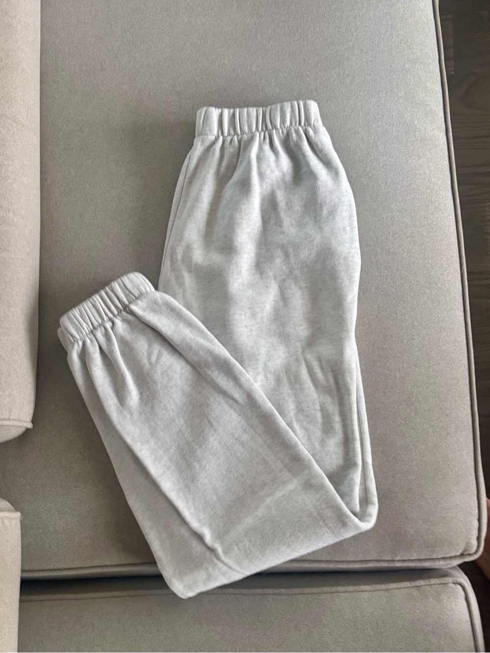 Brandy Melville Rosa Cuffed Sweatpants Light Heather Grey One Size